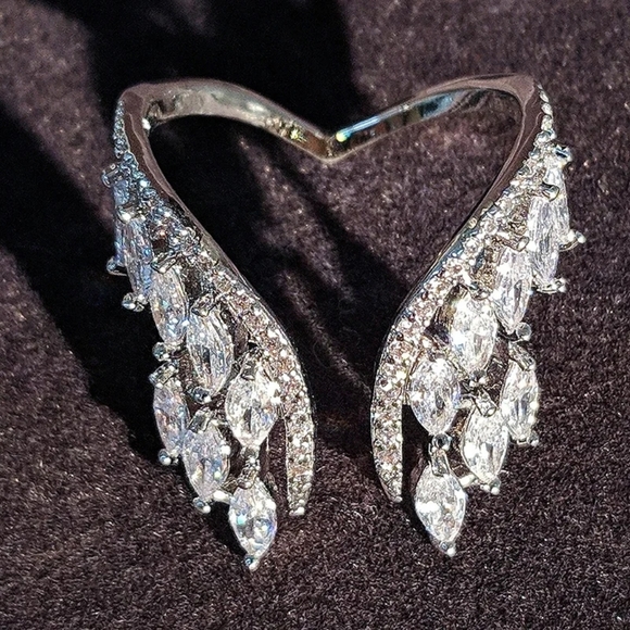 Silver Angel Style Wings Adjustable Ring - Picture 3 of 9